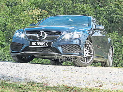 AMG S 63 Coupe裝上馬賽地效率最高的V8缸內直噴引擎。 