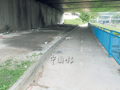 腳車道主要沿著巴生河，經過橋底四周環境偏靜，讓人擔心會引發安全問題。