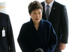 涉受賄等13項罪嫌  韓檢方申請拘捕朴槿惠