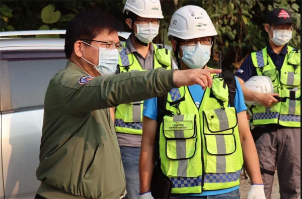 台湾太鲁阁列车出轨 林佳龙fb宣布辞去交长职务 中國報china Press