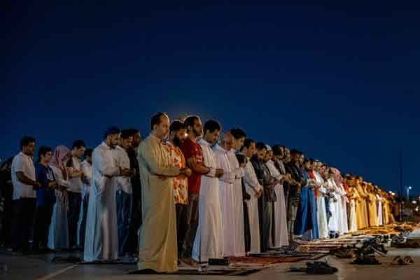 Anwar,Saudi Arabia,pray