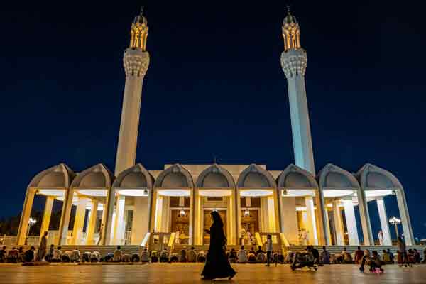 Anwar,Saudi Arabia,pray