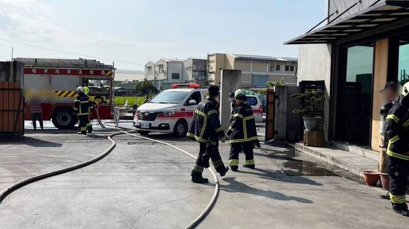 高雄铝业工厂爆炸 2死 6人烧烫伤