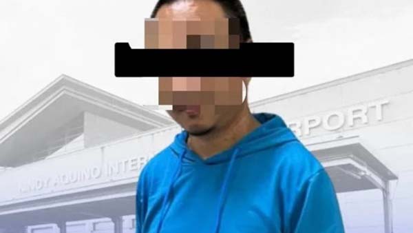 佟男乘航班到上海，即被当地警察逮捕。