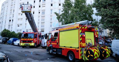 法国公寓恶火7死 与毒贩冲突有关